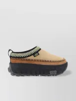 Ugg Adventure Embroidered Slide Sole In Multi