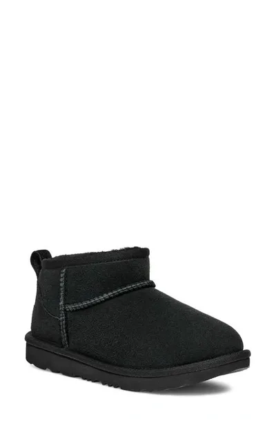 Ugg Kids' Classic Ultra Mini Sheepskin Ankle Boots 7-10 Years In Black