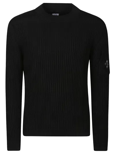 C.p. Company Re-wool Sweater In Nero