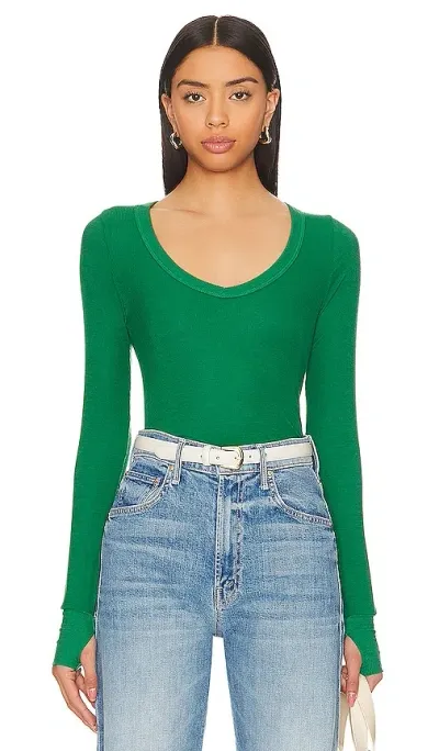 Michael Lauren Otis Rib Fitted V Neck In Green