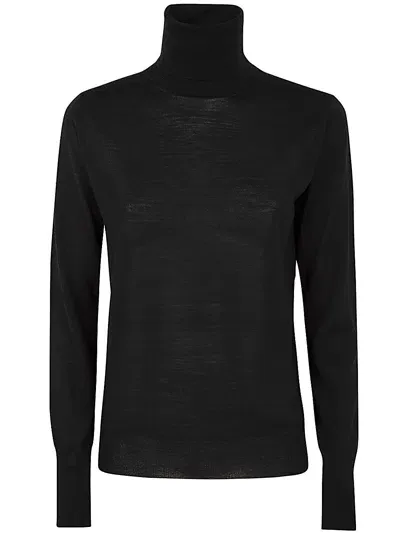 Nuur Long Sleeves Turtle Neck Sweater In Black