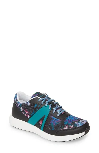 Traq By Alegria Qarma Sneaker In Daydream Believer